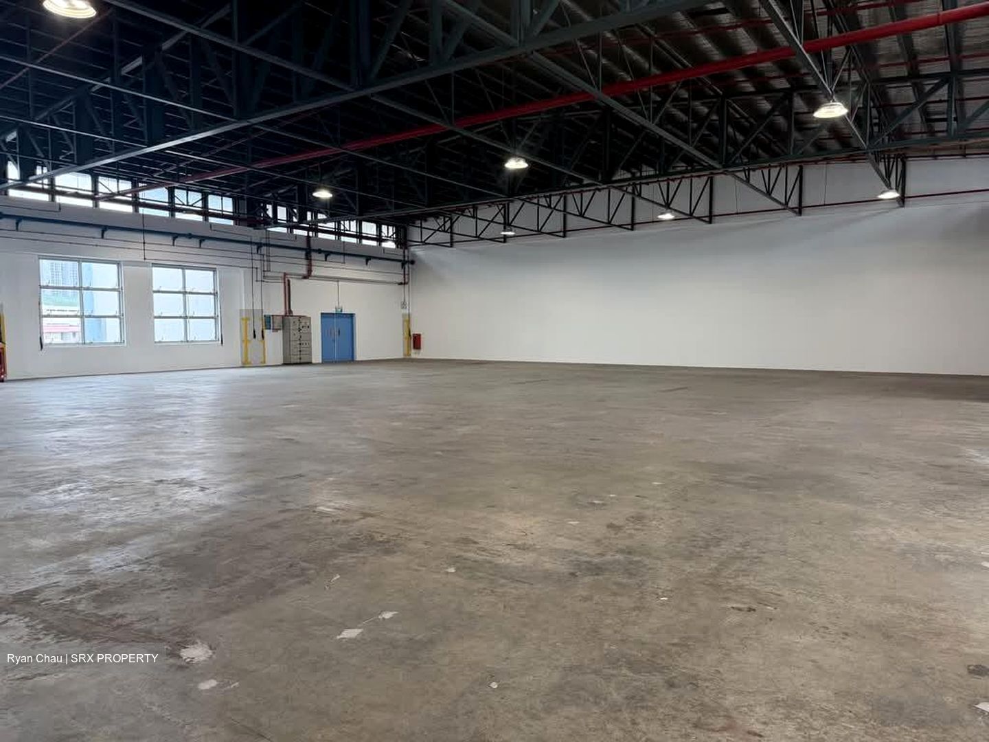 Pandan Loop (D5), Warehouse #574093291